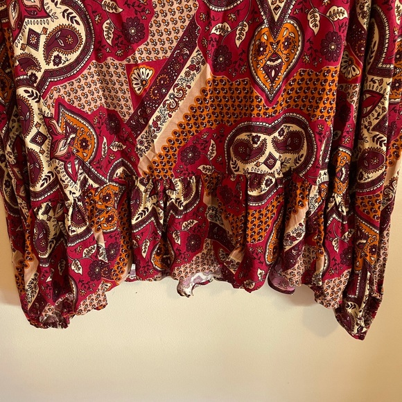 *SOLD* Ebby and i tribal top size 14 - Picture 3 of 7